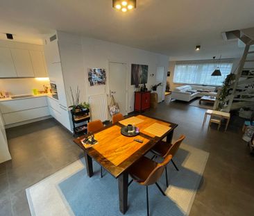 Recente duplex met 3 slaapkamers - Foto 6