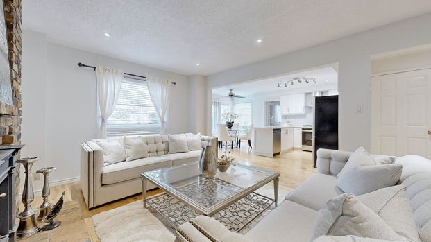 For Lease - 35 Aitken Circle, Markham, Ontario - Photo 1