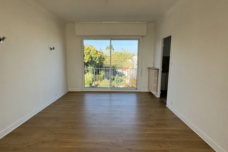 Bel appartement dernier étage 3 chambres - Photo 5