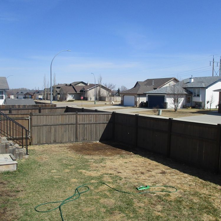 Main Floor Suite Located in Blackfalds!!! - Photo 1