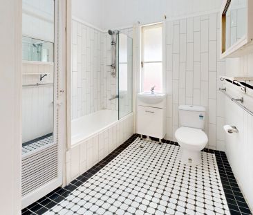 Lots of Character! - Photo 5