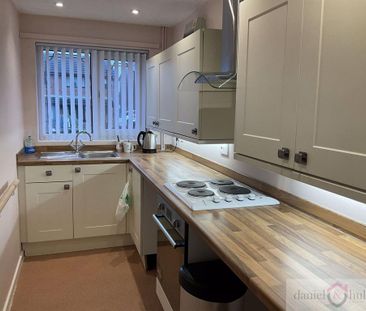 1 bedroom semi-detached bungalow to rent - Photo 6