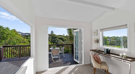 Private, Central Meadowbank - Photo 4