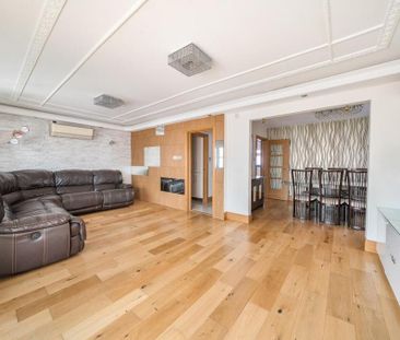 5 bedroom detached house to rent - Photo 2