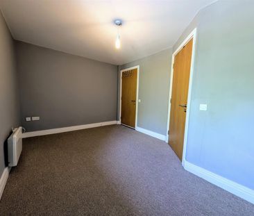 174 Park Lane Plaza, Liverpool, Merseyside, L1 - Photo 2
