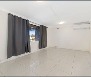 Comfortable 1-Bedroom Home in a Quiet Chipping Norton Street - Photo 1