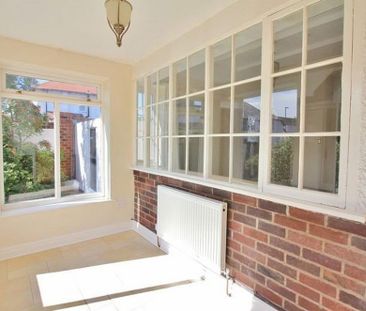 3 bedroom semi-detached house to rent - Photo 4