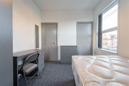 5 bedroom house to rent - Photo 4