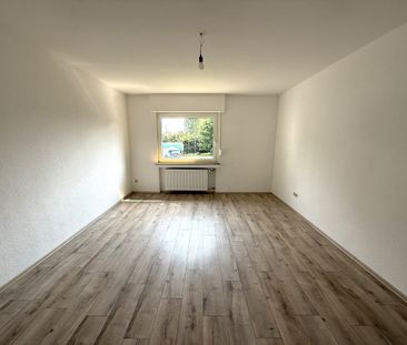 Erstbezug nach Sanierung im Mischgebiet mit A42-Anschluss | 4,5-Zim... - Foto 5