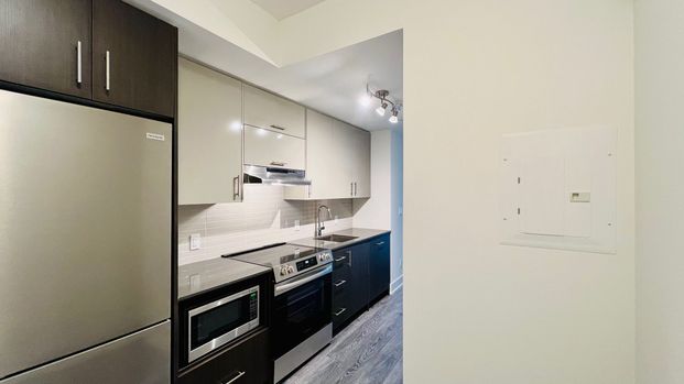 For Lease - 188 Fairview Mall Drive Unit# 1705, Toronto, Ontario - Photo 1