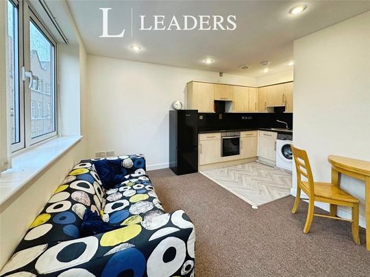 1 bedroom flat to rent - Photo 1