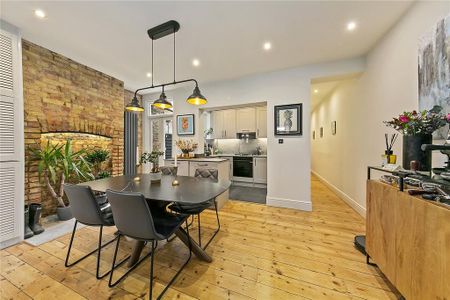 2 bedroom maisonette to rent - Photo 3