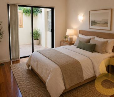 EXECUTIVE THREE BEDROOM TOWNHOUSE - Photo 3