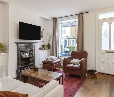 A delightful two bedroom Victorian house. - Photo 5