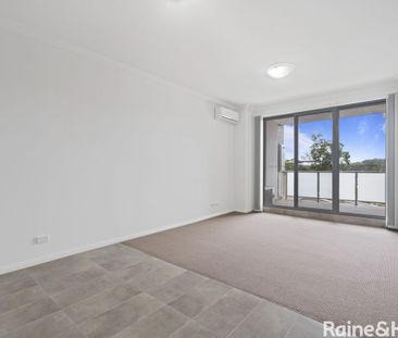 Stylish Apartment in Prime Gosford Location - Photo 5