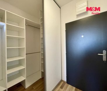 Pronájem bytu 1+kk a garsoniéry 25 m², U Areálu 3104, Tábor - Photo 1
