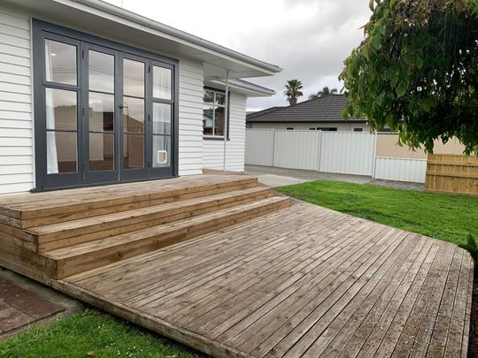 Three Beds in Taradale - Be in quick! - Photo 1