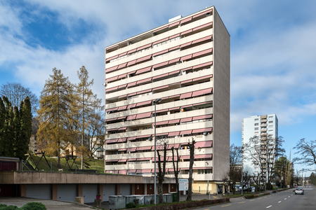 HELLE 3,5 WOHNUNG HOCH ÜBER SPREITENBACH! - Photo 3