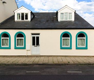 1 bedroom retirement property to rent - Photo 3