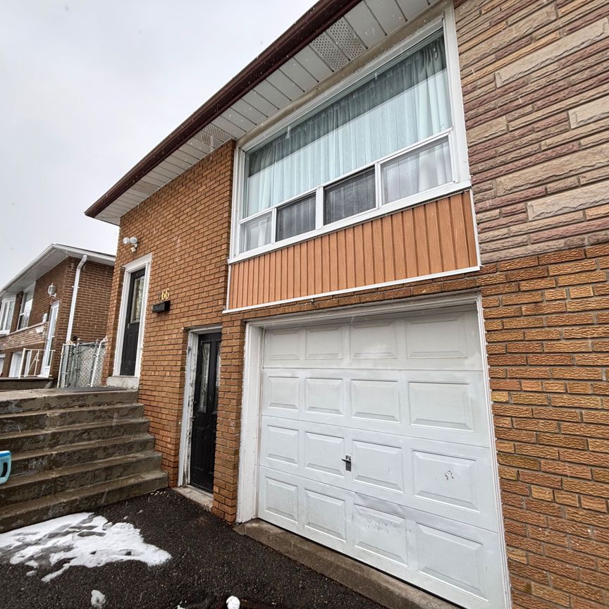 For Lease - 466 Ginger Downs Unit# Basement, Mississauga, Ontario - Photo 1