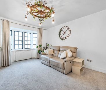 South Street, Epsom, Surrey, KT18 7PJ - Photo 2