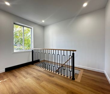 390 9e Avenue, #1 - Photo 1