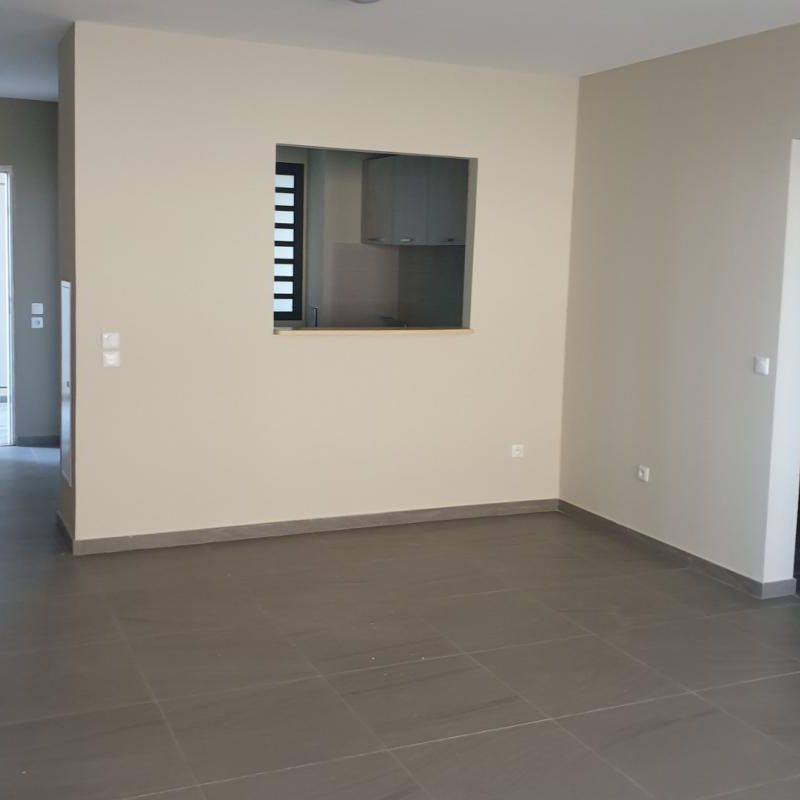 Location Appartement 3 pièces 67m² LE TAMPON 97430 - Photo 1