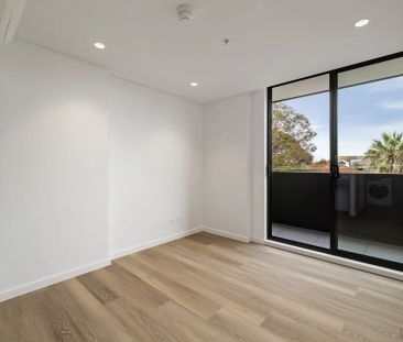 Near new luxury studios just 700m from Ashfield Station | IVY Ashfield - Photo 1