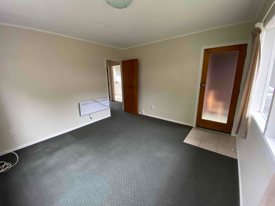 Charming 1-Bedroom Unit in Karori - Photo 1