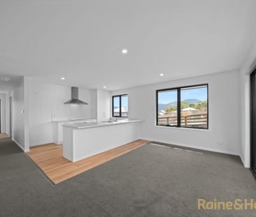 Immaculately presented three bedroom home. - Photo 1