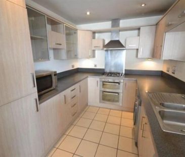 Studio to rent - Photo 4