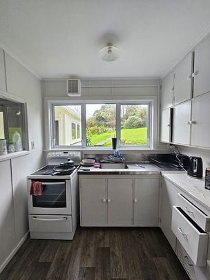 3 BEDROOM HOME IN CANNONS CREEK DOUBLE GLAZED - Photo 1