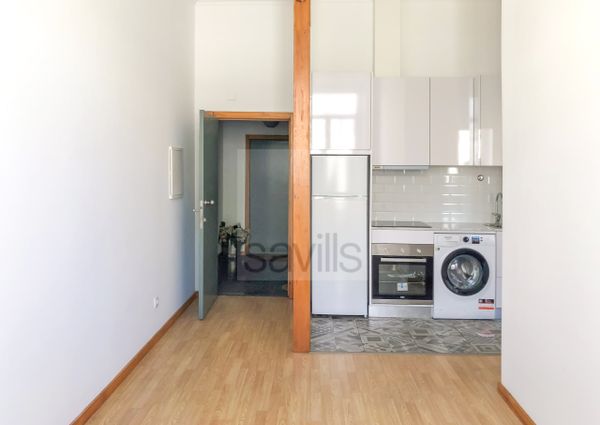 Apartamento T1 Alexandre Herculano com Varanda