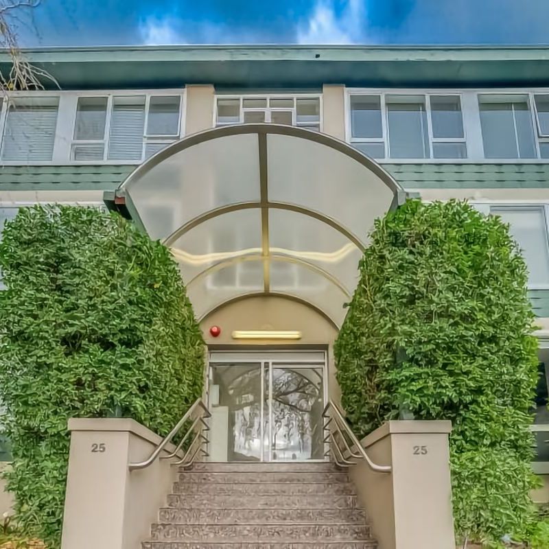 204/25 Hotham Street, East Melbourne - Photo 1