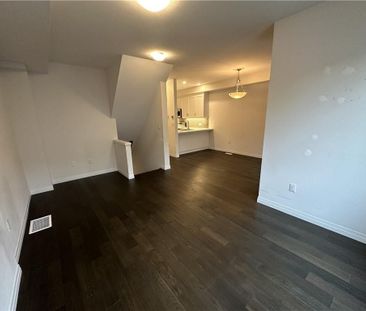 For Lease - 16 Ritchie Lane, Hamilton, Ontario - Photo 2