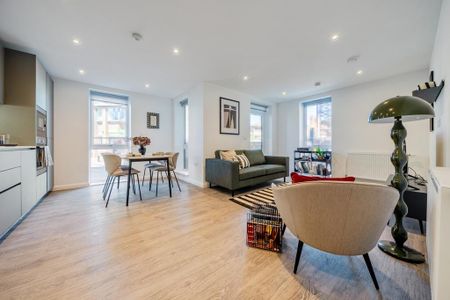 2 bedroom flat to rent - Photo 2