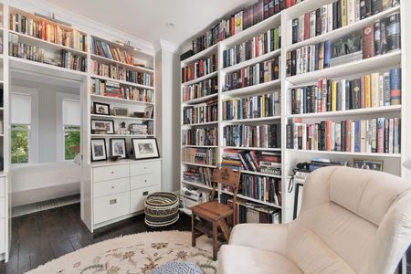 For Lease - 422 Sackville Street, Toronto, Ontario - Photo 2