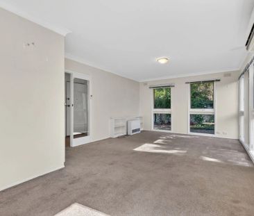 Supurb Location For A Two Bedroom Townhouse! - Photo 1