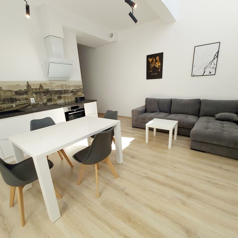 Piękny apartament II-poziomowy przy aleji Fontann - Photo 1