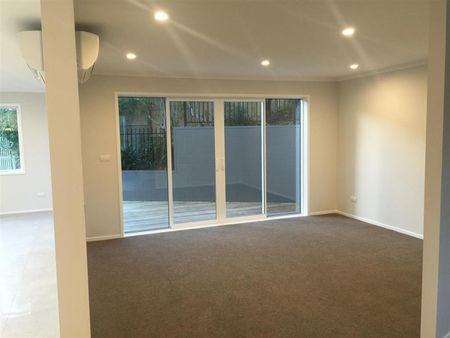 3A Stitchbird Close, Mairangi Bay - Photo 2