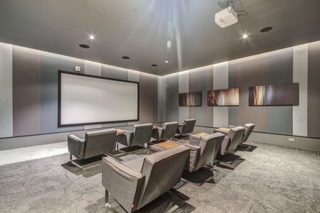 For Lease - 2550 Eglinton Avenue Unit# 202, Mississauga, Ontario - Photo 2