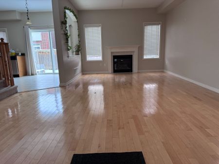 For Lease - 3196 Tim Dobbie Drive, Burlington, Ontario - Photo 4