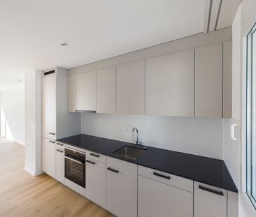 Renoviert 4.5-Zimmer-Maisonette-Wohnung in Eggersriet – 2 Terrassen! - Photo 3