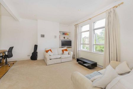 2 bedroom flat to rent - Photo 4