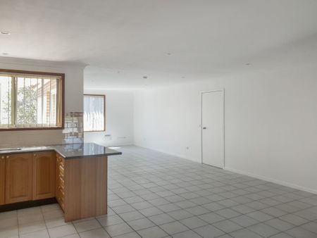 Campbelltown - Photo 2