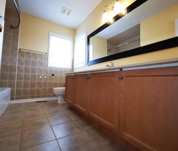 For Lease - 16 Vecchia Street, Markham, Ontario - Photo 1