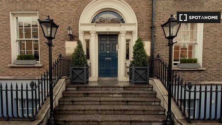 Serviced 1 Bedroom Apartment to Rent in Dublin 2 - Photo 5
