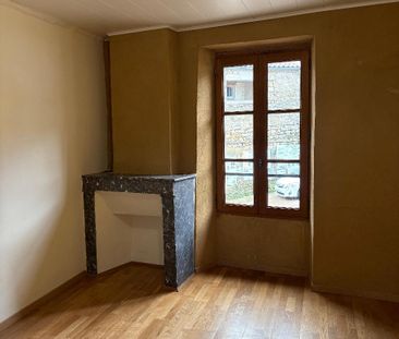 Location Maison 3 pièces 102m² CHAMBONAS 07140 - Photo 2