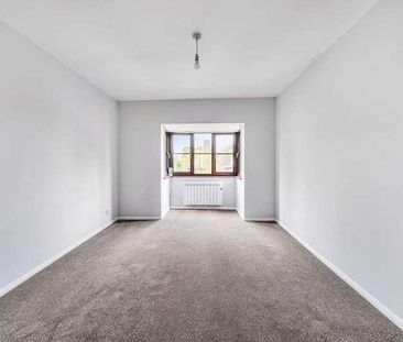 Dellfield Court, Watford, WD17 - Photo 3