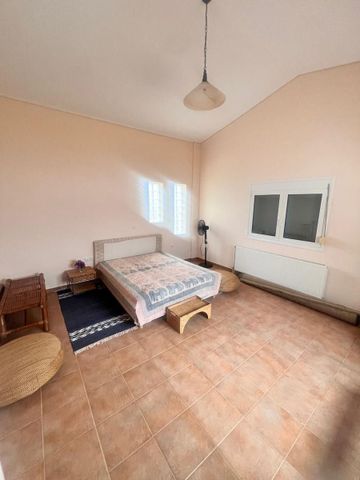 Βίλα για ενοικίαση Αγία Τριάδα (Μέγαρα) - Photo 2